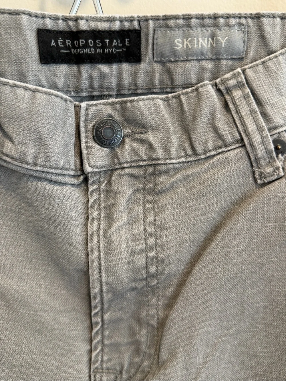 Aeropostale Men’s Skinny Jeans in Gray Size 34x32